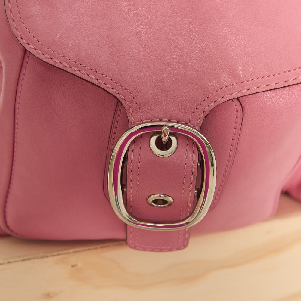 Coach Handbag - Picture 7 of 8